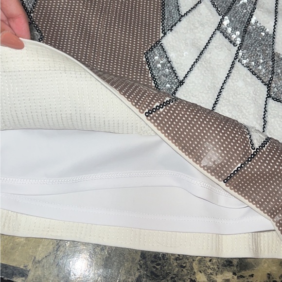 Express Sequin Mini Skirt - Picture 6 of 13